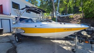 2004 Campion Chase 580 $24,900
