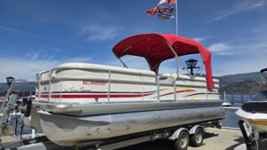 2008 Premier Sunspree 240 - 200HP Evinrude Outboard - $26,900
