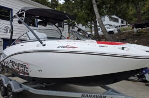 2010 Seadoo Wake 210 $39,900