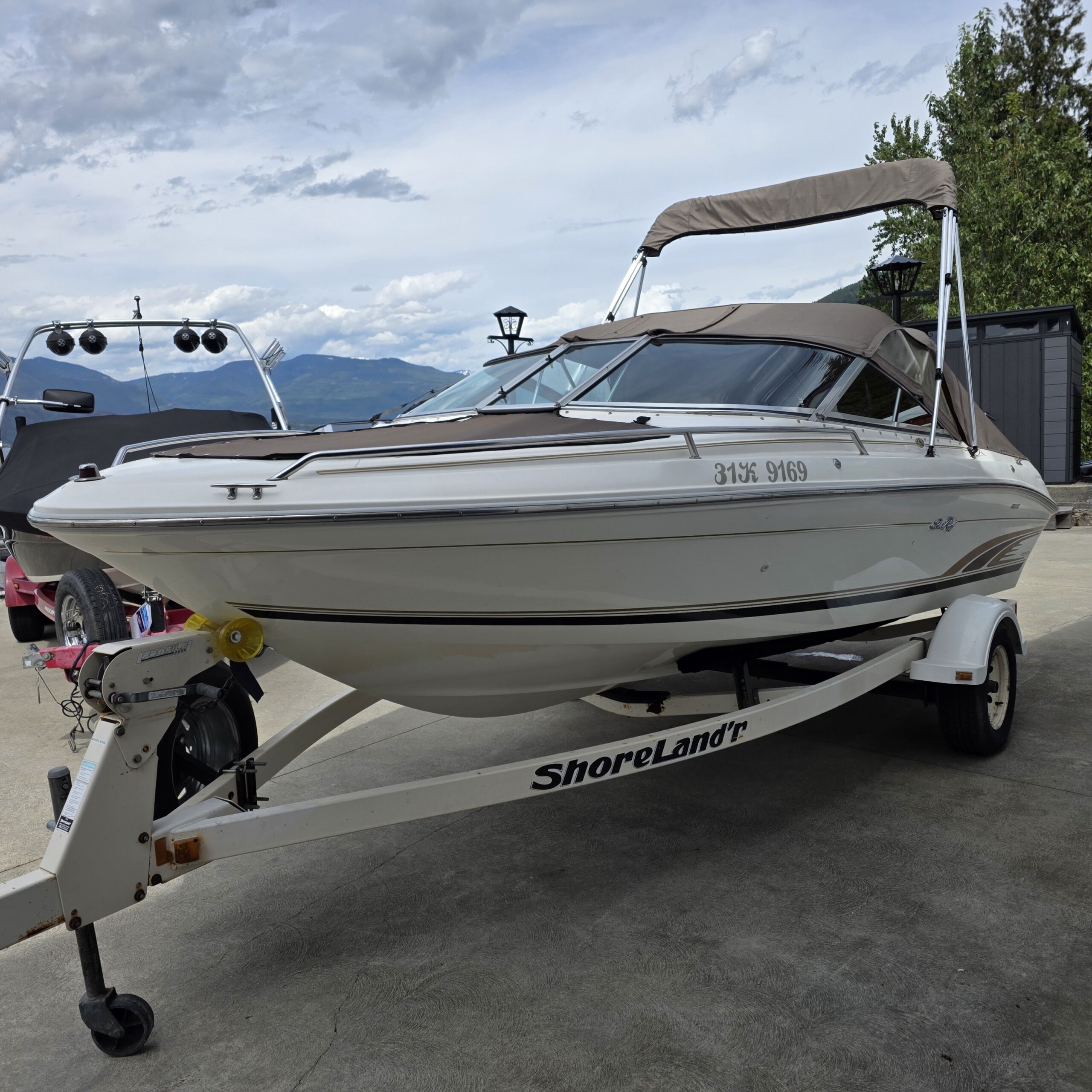1996 Searay 190 Signature - $11,900