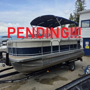 2015 Xcursion 20' Pontoon Boat - OFFER PENDING!!!